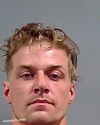 HUCKER BRANDON BERTRAM 08/06/2023