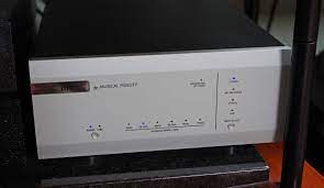 Musical fidelity claims that all incoming data is processed in the dsd domain, but neither the src4392 sample rate converter nor the pcm1795 dac chip changes pcm to dsd, so my guess is that it would have been correct to state that pcm and dsd are processed within. Musical Fidelity M1 Dac Megastore Hifiwigwam