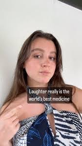 Gwendolyn Bellamy's Instagram, Twitter & Facebook