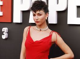 She is known for her role in the netflix teen comedy. Ursula Corbero Bio Net Worth Facts Career Famous Money Heist Dating Boyfriend Nationality Ethnicity Age Wiki Height Movies Tv Shows Wikiodin Com