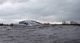 Teslas Elon Musk reiterates ambitious Cybertruck water update