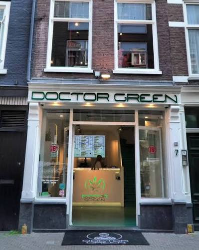 Coffeeshop Doctor Green logo