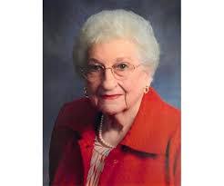 Emily Thibodeaux's Instagram, Twitter & Facebook