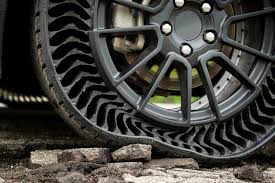 Video Michelin Presente Un Pneu Increvable Et Sans Air Car Tires Wheels And Tires General Motors