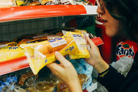 Pastinya yang terbayang berbagai varian roti jadul yang dijajakan oleh. Kasus Hukum Membelit Gurita Bisnis Sari Roti