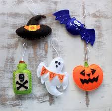 Halloween Ornaments Halloween Tree Decor Stuffed Bat Ghost Etsy Halloween Felt Crafts Felt Halloween Ornaments Halloween Ornaments