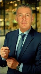 Carlos Laborde's Instagram, Twitter & Facebook