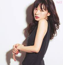 イガリさんの夏のおしゃれカジュアルメイク 可愛さと女っぽさをゾーン分け 鬼木朋子 beauty news voce ヴォーチェ 美容雑誌 voce 公式サイト カジュアルメイク クールなヘアスタイル ヘアスタイリング