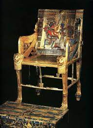 كرسي العرش للملك الفرعوني توت... - فيزياء الليزر وتطبيقاته | Facebook