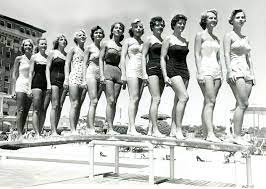 Google Afbeeldingen Resultaat Voor Http Capemay Com Magazine Wp Content Uploads 2010 09 Bathingbeautiesopener Jpg Foto Vintage