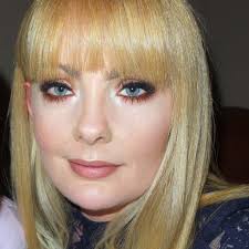 Deirdre Little's Instagram, Twitter & Facebook