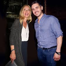 Για την αντιμετώπιση της πανδημίας από τον. Zeta Makrypoylia Mixalhs Xatzhgiannhs Diaskedasan Mazi Pics