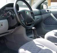 Das kommt darauf an, was gemacht wird: Auto Innenreinigung Innenraum Richtig Reinigen Und Pflegen Tippscout De