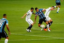 Sánchez completa 100 jogos pelo santos e recebe homenagem. Meio Sob Pressao E Contra Ataques As Licoes Que O Gremio Leva Para O Jogo De Volta Contra O Santos Gzh