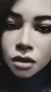 Monique (@moniquevilaire)