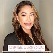 Daisy Ochoa's Instagram, Twitter & Facebook