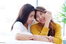 Foto De Lgbt Jovem Bonito Asia Casal De Lesbicas Momento Feliz Estilo De Vida Do Casal Homossexual Lesbica E Mais Fotos De Stock De Adulto Istock