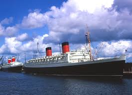 Her maiden voyage in 1940 was an epic dash across the north atlantic, to escape. Whatever Happened To The Rms Queen Elizabeth Queen Mary S Lost Sister Ship Owlcation