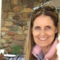 Anna Ferri's Instagram, Twitter & Facebook