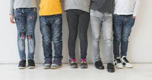 Cara paling efektif untuk menggemukkan badan ialah dengan rutin minum susu. 3 Tips Menambah Berat Badan Ideal Anak Usia 6 12 Tahun Popmama Com