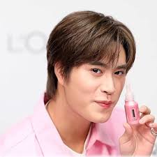 new song comes out at MIDNIGHT AEST 🥹 WHO IS EXCITED ❤️