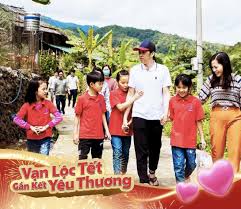 Hoài linh, tên đầy đủ là võ nguyễn hoài linh (sinh ngày 18 tháng 12 năm 1969) là một nghệ sĩ hài người việt nam. Dfyfjbgdbsb0zm