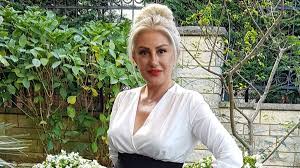 Maybe you would like to learn more about one of these? Muazzez Ersoy Kimdir Kac Yasinda Nereli Doya Doya Moda Konugu Oluyor