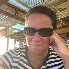 Where to buy guilders in Canada before Curacao flight