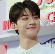 Lin Yi is my s.alvation ❤️‍🩹❤️‍🩹 #iamlinyi #linyi #linyilovers  #linyilover_th #林一 #林一同学