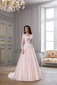 Maybe you would like to learn more about one of these? Aktuelle Brautmoden Kollektion Von Amelie Mein Hochzeits Ratgeber