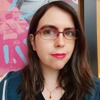 Naomi Knowles's Instagram, Twitter & Facebook