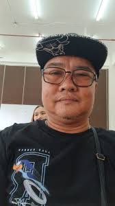 Samuel Arvin's Instagram, Twitter & Facebook