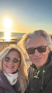 nice way to welcome the #newyear: #nofireworks but a dip in the sea with my  favourite boys #newbeginnings @bluetits.stleonards #coldwatertherapy  #labradoodle