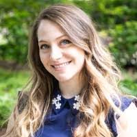 Sarah Hamel's Instagram, Twitter & Facebook