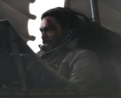 Download film mortal engines (2018). Who Did Rege Jean Page Play In Mortal Engines Captain Khora Rege Jean Page 13 Popbuzz
