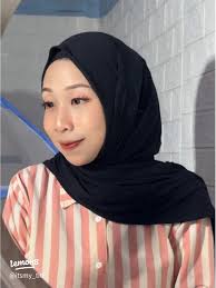 Transformasi Makeup Cepat untuk Tampilan Memukau dalam Hitungan Detik
