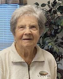 Diane Wirick's Instagram, Twitter & Facebook