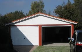Einfamilienhaus mit garage bauen mit streif hausentwurf. Satteldach Garagen Satteldachgaragen
