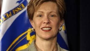 Suzanne Bump to resign as labor secretary