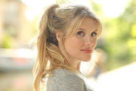 Emerald fennell was born on october 1, 1985 in hammersmith, london, england as emerald lilly fennell. Fox Developing Alien Comedy From The Danish Girl Actress Variety