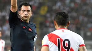 Muchas gracias por seguir la retransmisión de este en la sala var estarán julio bascuñan, nicolás gallo, alexander guzman, enrique director técnico: Julio Bascunan Vivio Un Infierno En El Peru Informo La Prensa Chilena Eliminatorias Qatar 2022 Peru Vs Brasil