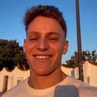 2 "Daniel Avello Caso" profiles