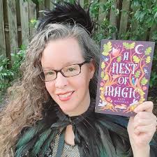 Masks and Mirrors: A Paranormal Women's Fiction Novel: 2 (West Side  Witches) : Moseman, Kate: Amazon.co.uk: Books