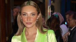 Werder Bremen: Verlobte von Oliver Burke kämpft mit Sprach-Chaos bei Lidl