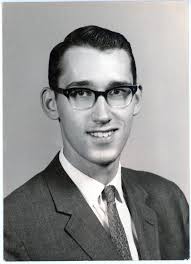 In appreciation: Performers Music owner Lee Newcomer has died at 81