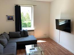 Die sanierten gebäude in ruhiger lage sind von viel grün umgeben. Ruhige Eg Wohnung Bei Der Burg Krollwitz Updated 2021 Prices