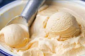 Yang mana es krim merupakan camilan yang disukai oleh banyak orang dengan berbagai rasa dan. Cuma Pakai 3 Bahan Kamu Bisa Bikin Es Krim Sendiri Di Rumah