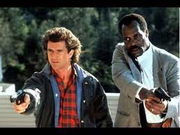 C'est finalement richard donner qui fut choisi pour réaliser l'arme fatale. L Arme Fatale La Bande Annonce Vf Youtube