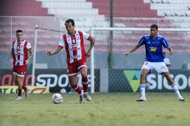 Emerson augusto de carvalho assistente 1: Com Um A Mais Nautico Empata Com Cruzeiro E Garante Permanencia Na Serie B Folha Pe