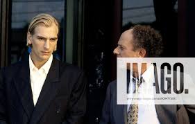Julian Sands & Art Garfunkel Characters: Dr. Nick Cavanaugh, Dr. Lawrence  Augustine Film: Boxing